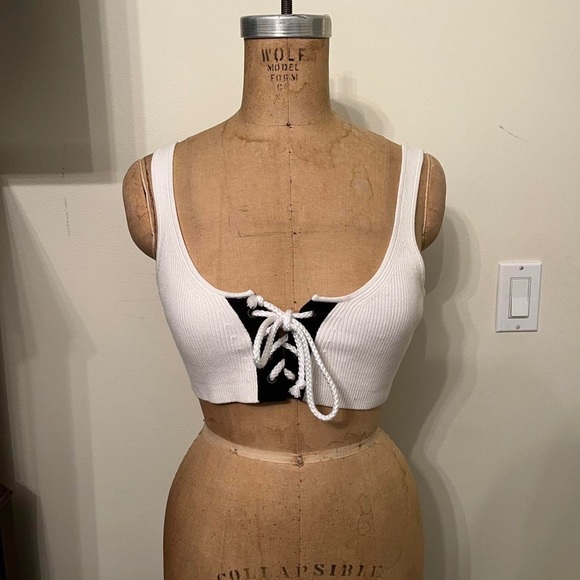 Fenty Puma by Rihanna Ribbed Lace-Up Cropped Bra Top - Picture 2 of 8